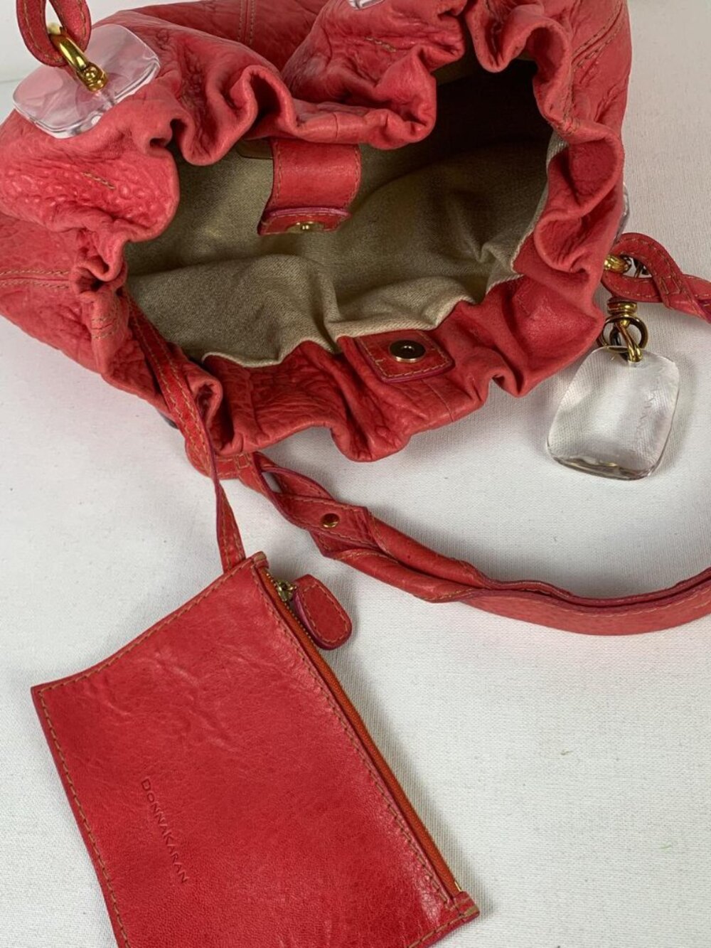 Donna Karan RARE Pink Red Leather Tote with Gold Hardware - Stylish & Durable! - Picture 7 of 8